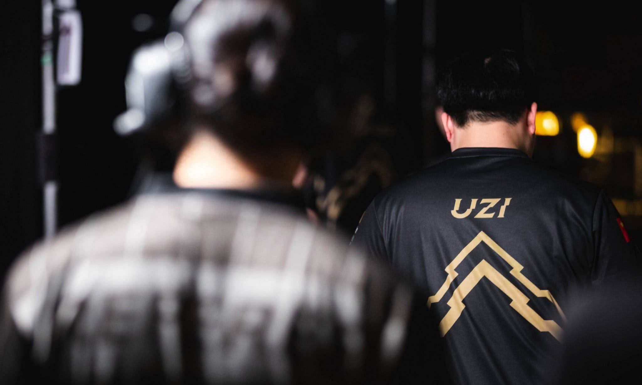 Uzi新星战术调整表现突出，篮网前途光明！-手机游戏下载
